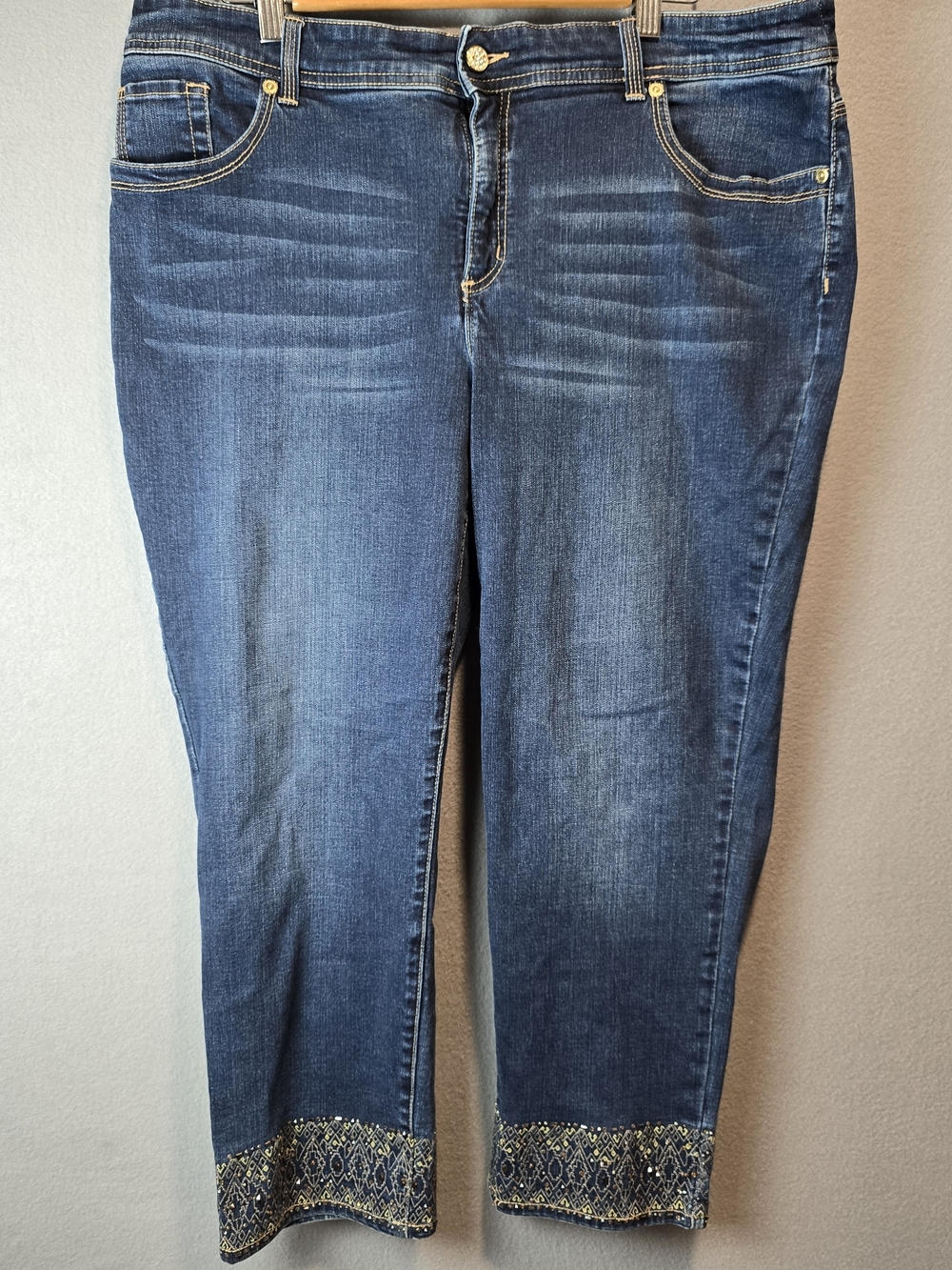 Chicos So Slimming Women’s Denim Cropped Jeans with Embellished Cuffs  Size 3/XL